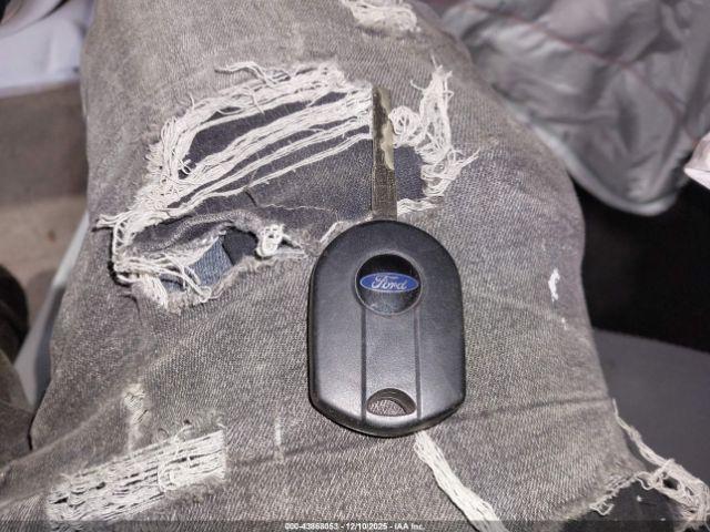 Ford Escape S Image 12