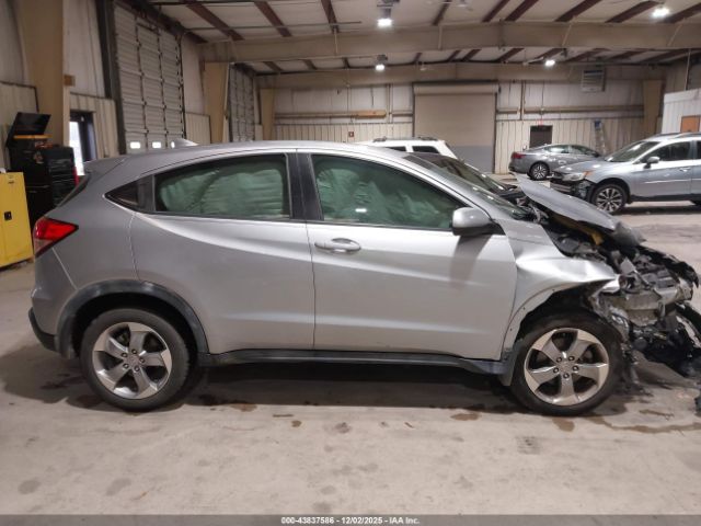 Honda HR-V Lx Image 4