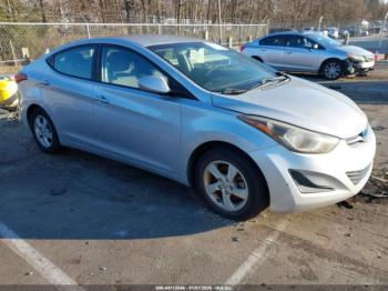  Salvage Hyundai ELANTRA