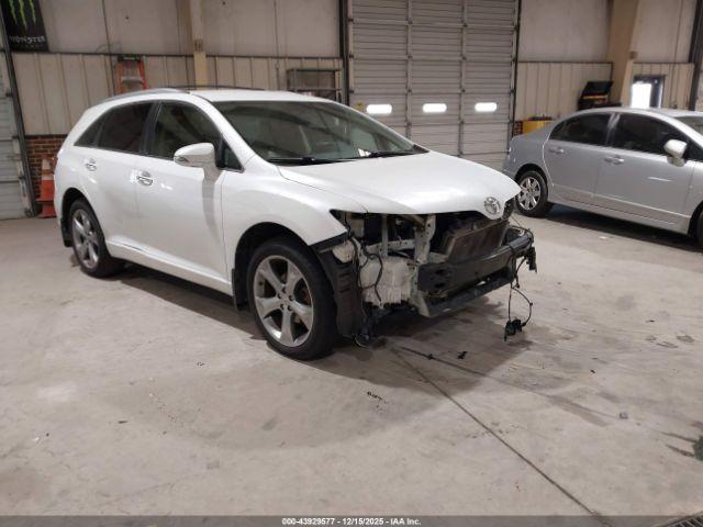  Salvage Toyota Venza