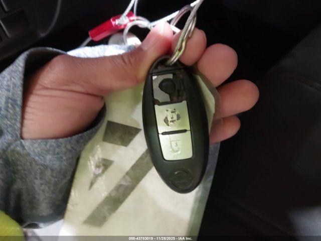 Nissan Murano Image 12