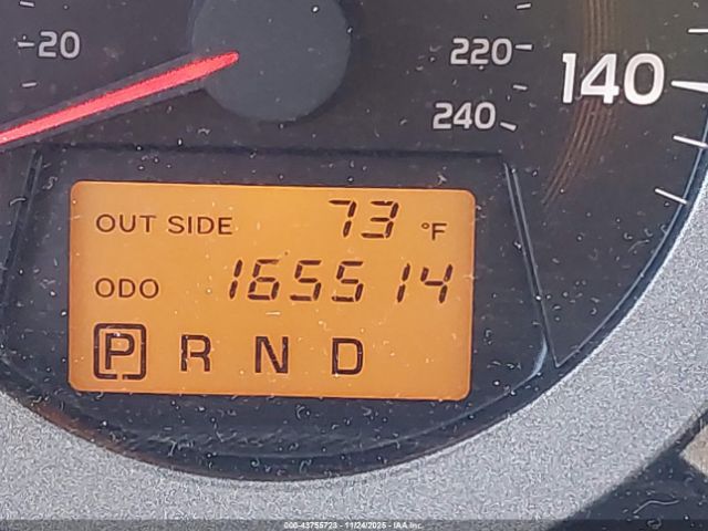 Toyota RAV4 Limited V6 Image 8