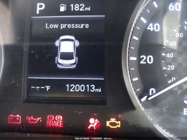 Hyundai ELANTRA Sel Image 3