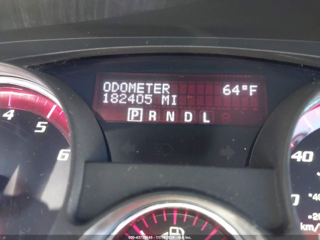 GMC Acadia Denali Image 9