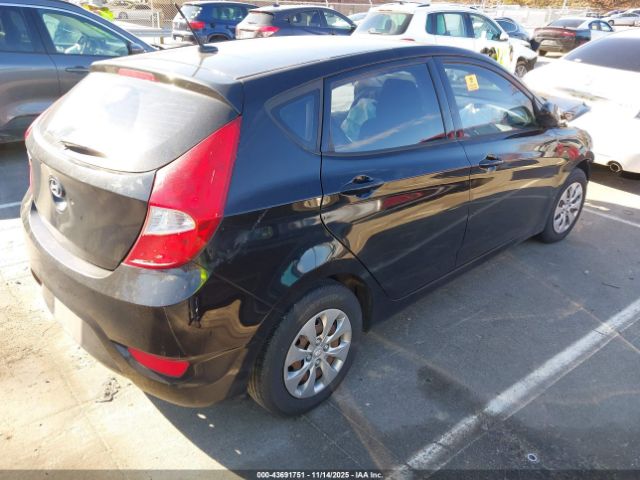 Hyundai ACCENT Se Image 4