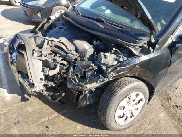 Hyundai ACCENT Se Image 3