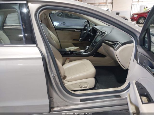 Ford Fusion Se Image 12