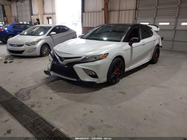 Toyota Camry Xse Image 7