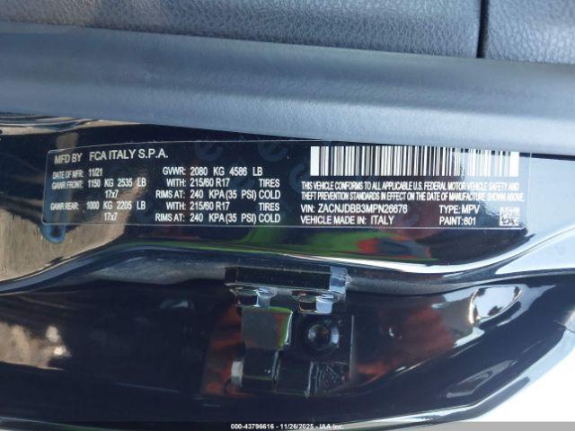 Jeep Renegade Latitude 4x4 Image 6