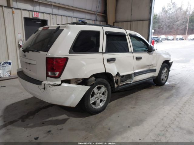 Jeep Grand Cherokee Laredo Image 13