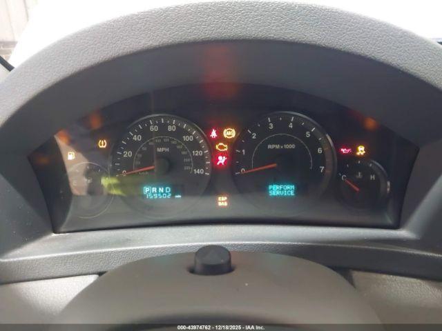 Jeep Grand Cherokee Laredo Image 14